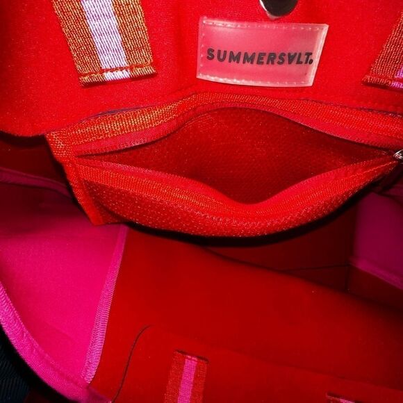 SUMMERSALT Pink Neoprene Beach Tote - Picture 9 of 11